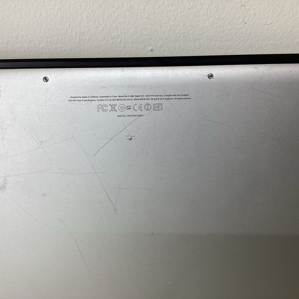 Apple MacBook Pro A1286 15" 4GB RAM 500GB HDD - For Parts