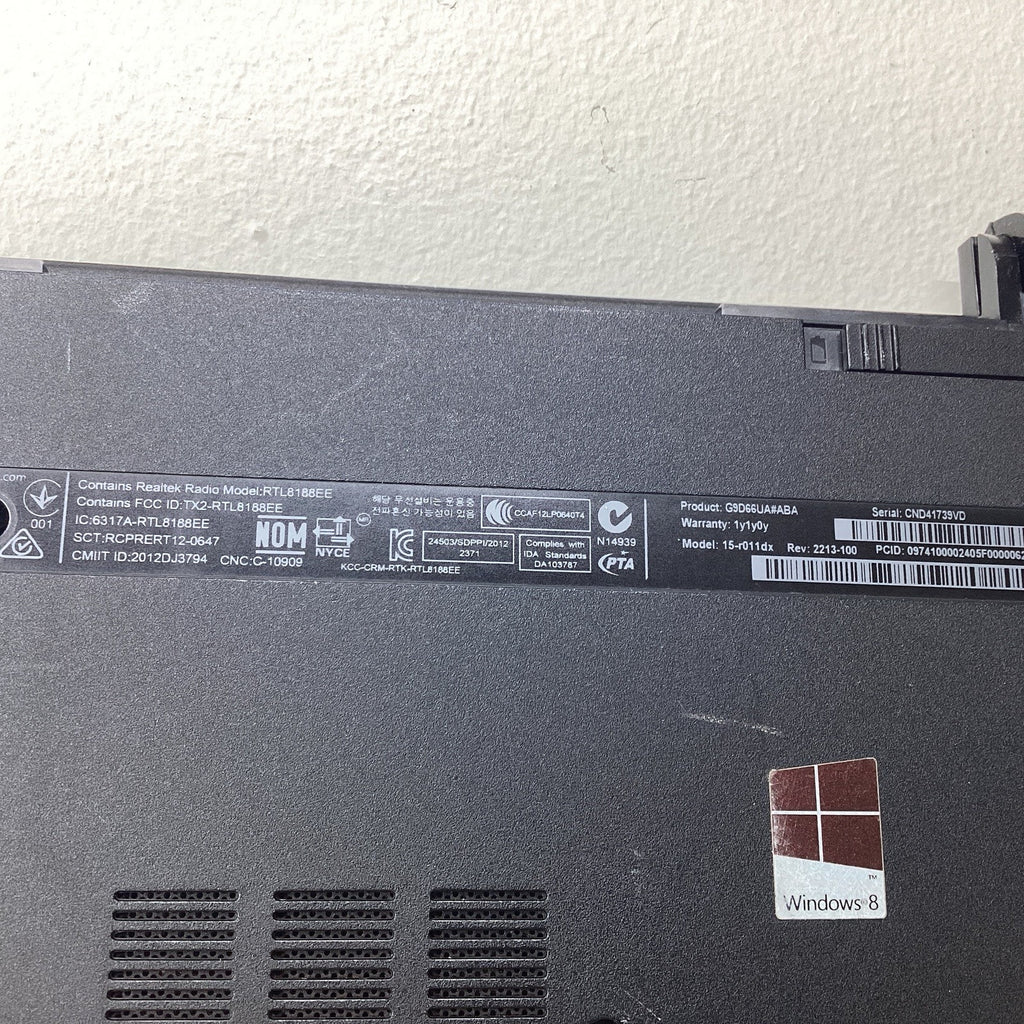 HP 15-R011DX 15" Laptop Intel Pentium Missing Parts Read - For Parts