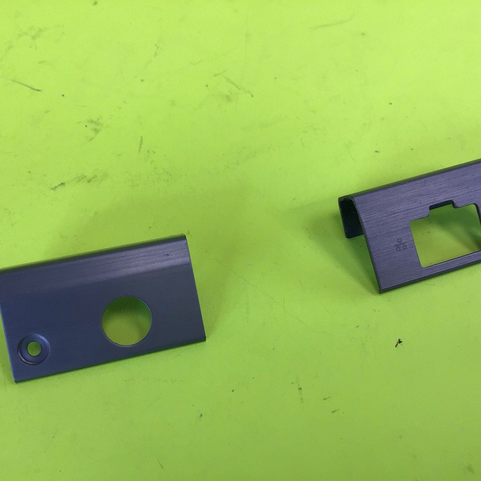 Dell Latitude E7470 Hinge Cap Covers Left and Right 7V12R