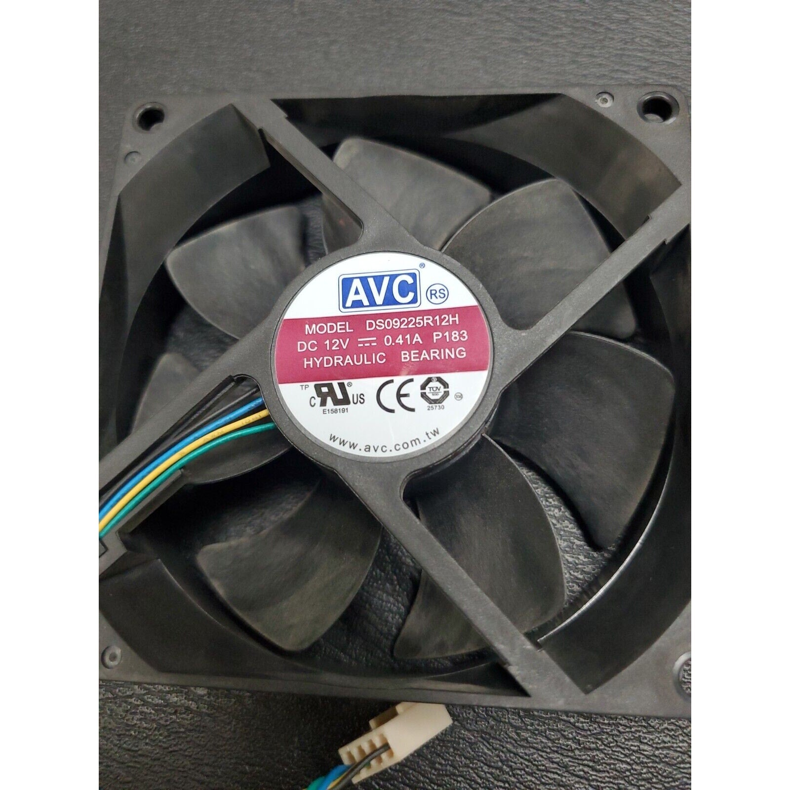AVC DS09225R12H DC 12V 0.41A P183 92*92*25MM 9CM 4-Pin Cooling Fan