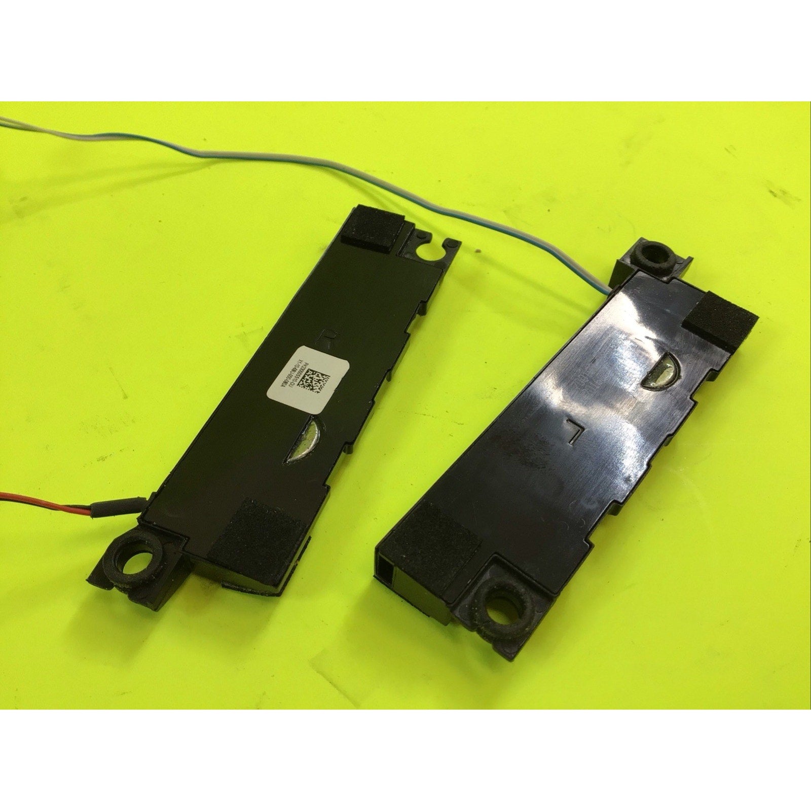 Lenovo Yoga 510-14ISK Left and Right Speaker Set PK23000SS10