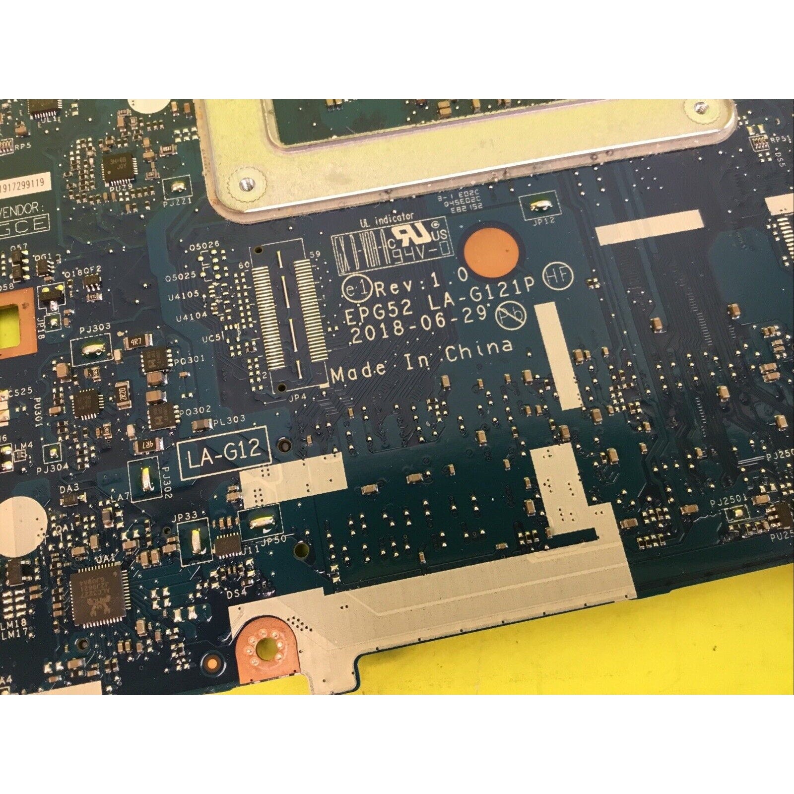 HP 15-BS212WM MOTHERBOARD INTEL CELERON N4000 L19049-601 FOR PARTS or REPAIR