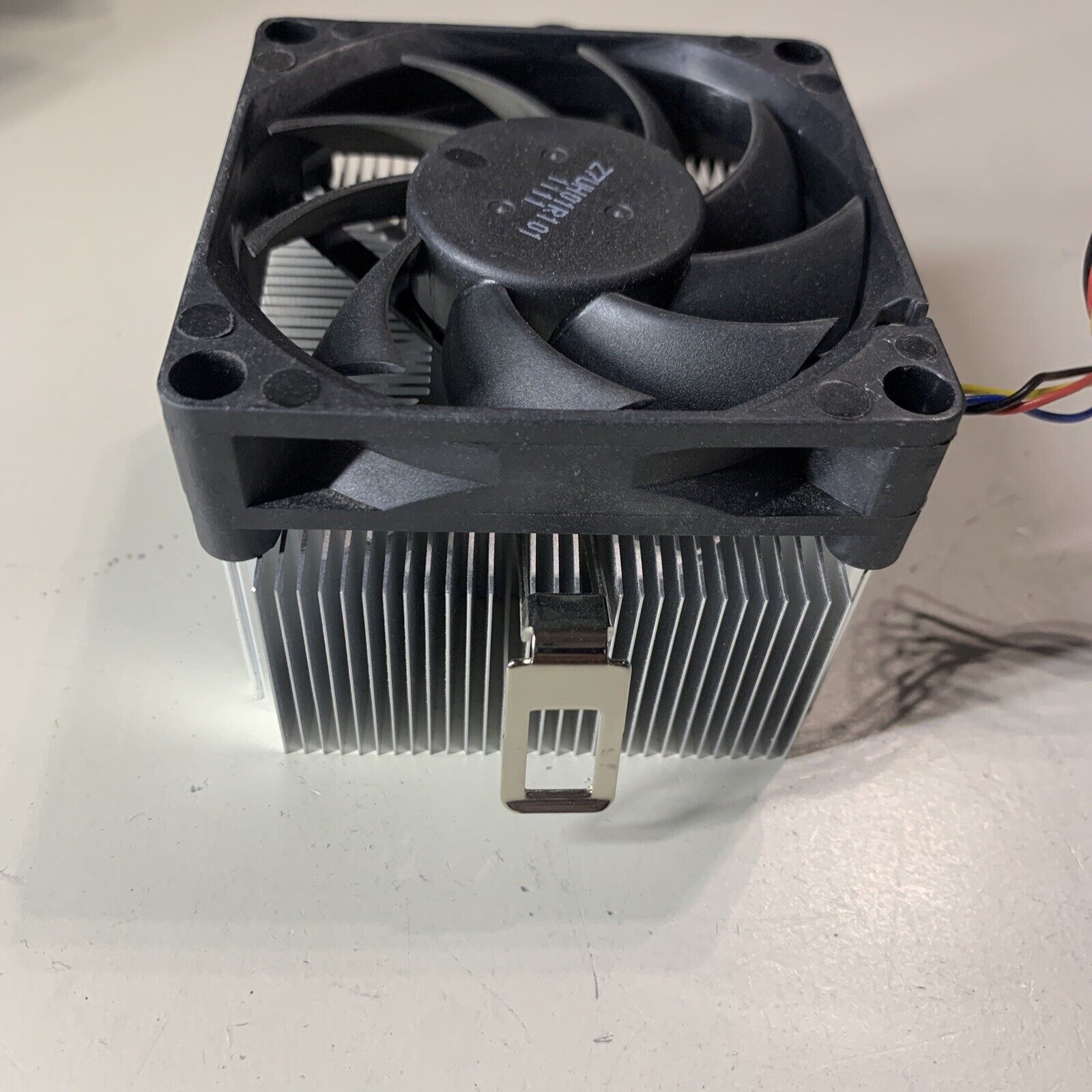 AMD Z7UH01R101 Socket FM1/AM3+/AM3/AM2+/AM2/1207/940/939/754 Aluminum Heat Sink