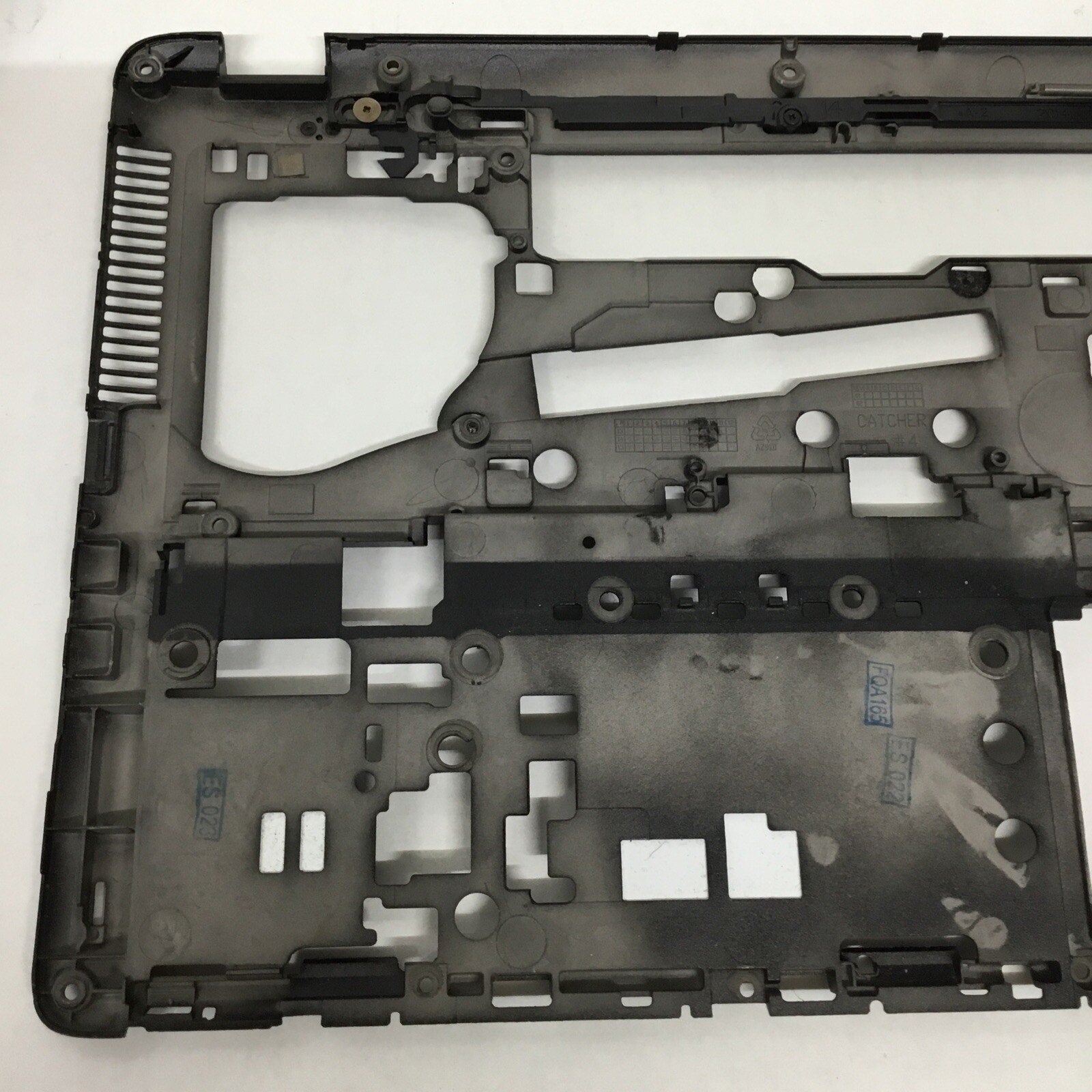 HP Elitebook 840 G1 Bottom Base Plastic Case Cover Chassis 765809-001
