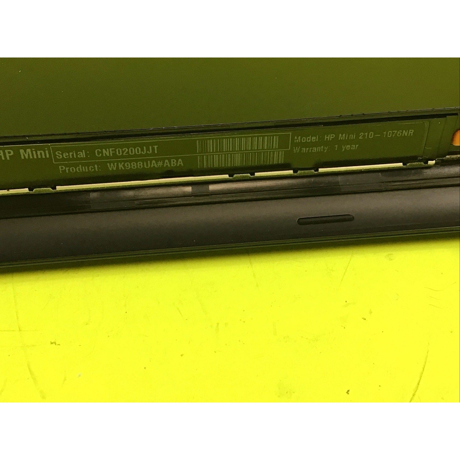 HP Mini 210-1076NR Netbook Laptop FOR PARTS or REPAIR