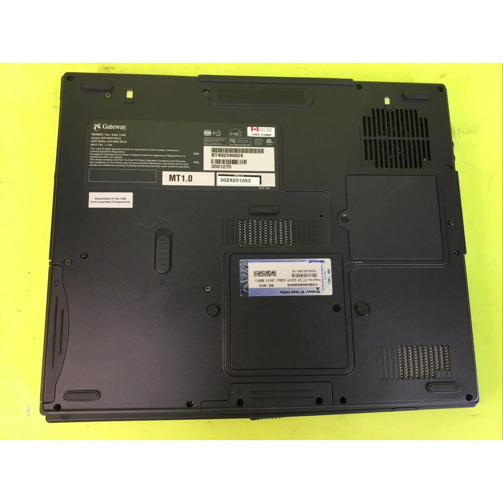 Gateway Solo 1450 Windows XP Laptop FOR PARTS or REPAIR