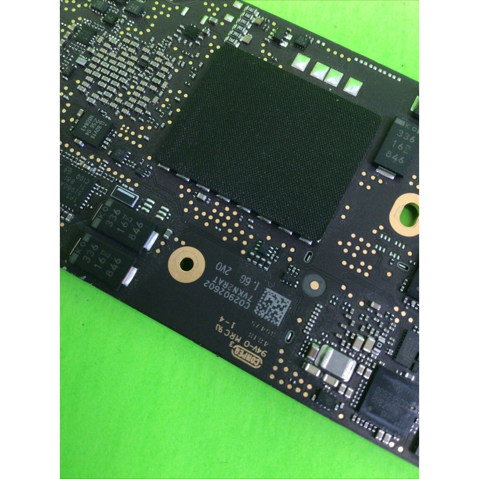 Apple MacBook Air A1932 820-01521-A Logic Board with Touch ID