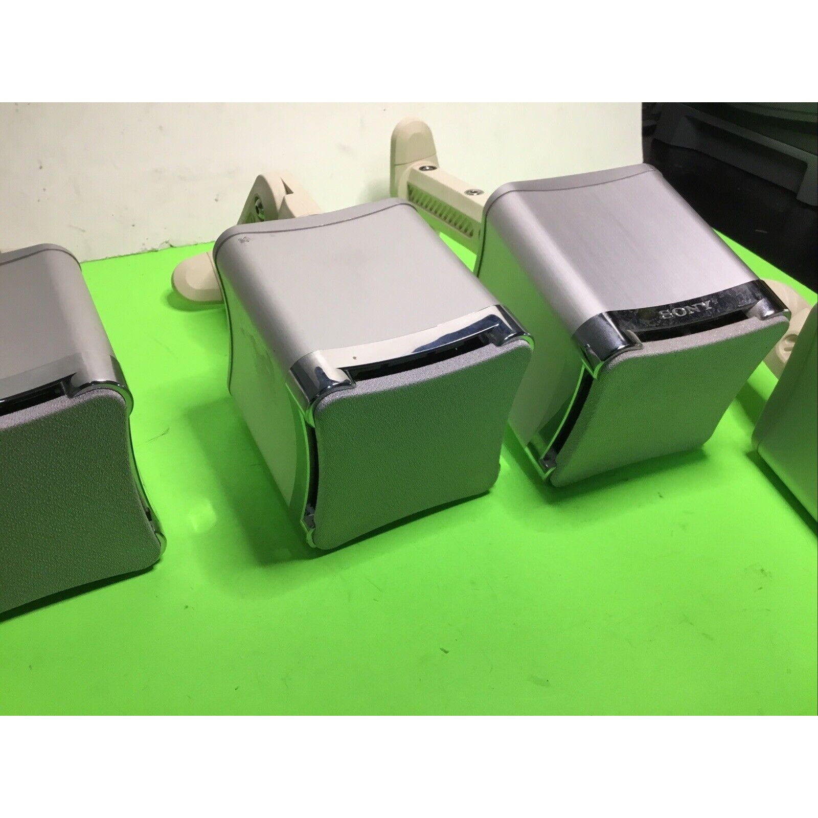 5 SET SONY SPEAKERS SYSTEM SS-TS503