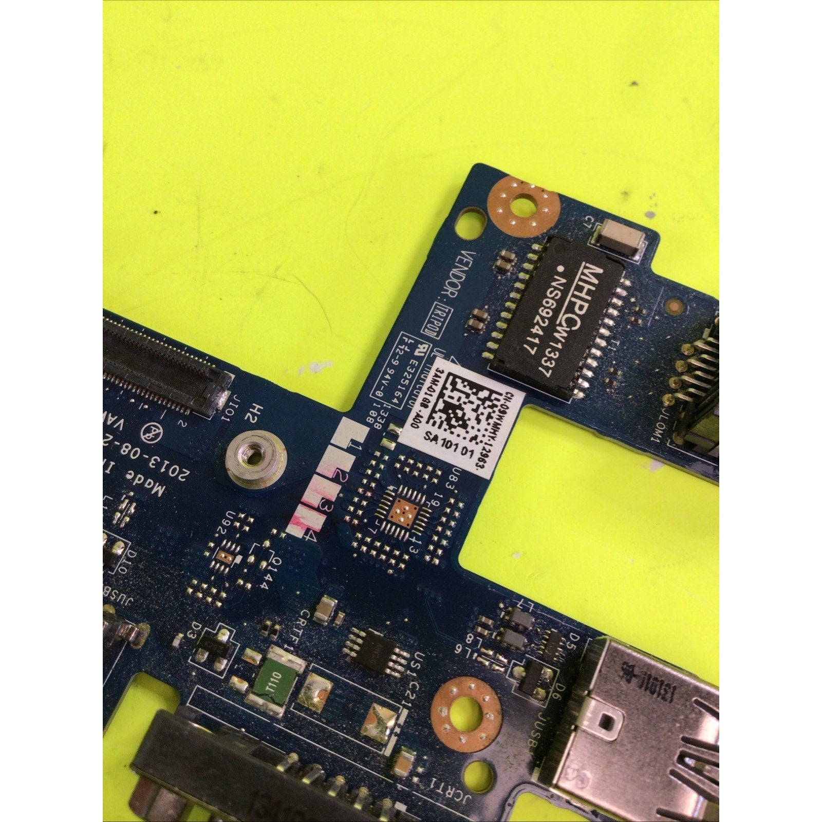 Dell Latitude E5540 VGA USB Audio Ethernet Board 09WMHY LS-A101P