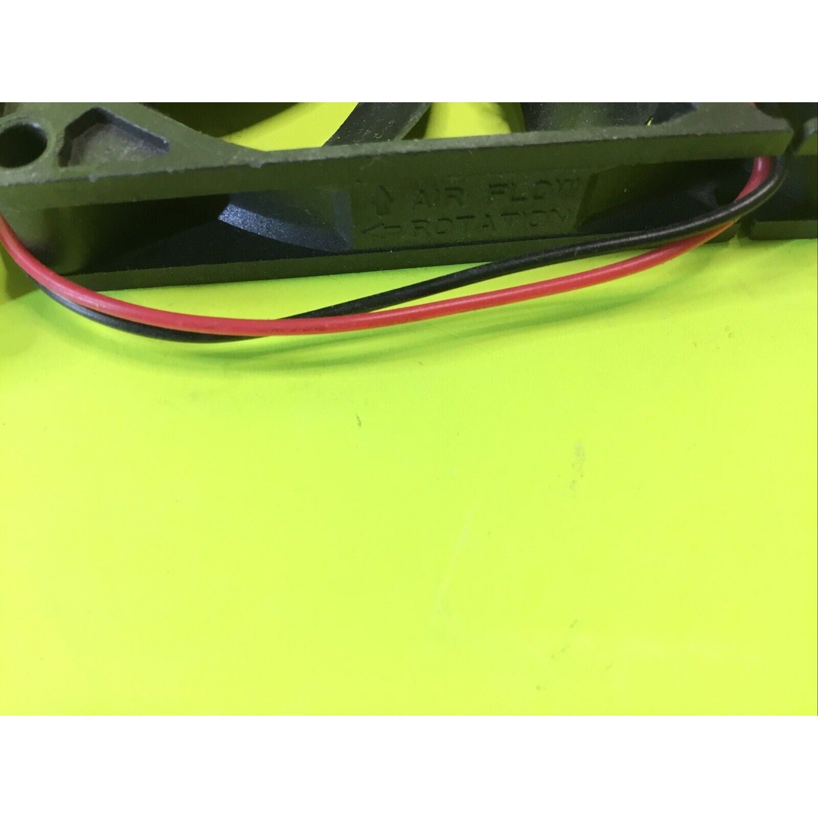 Lot of 4x DC BRUSHLESS FANS PY-8015M12S