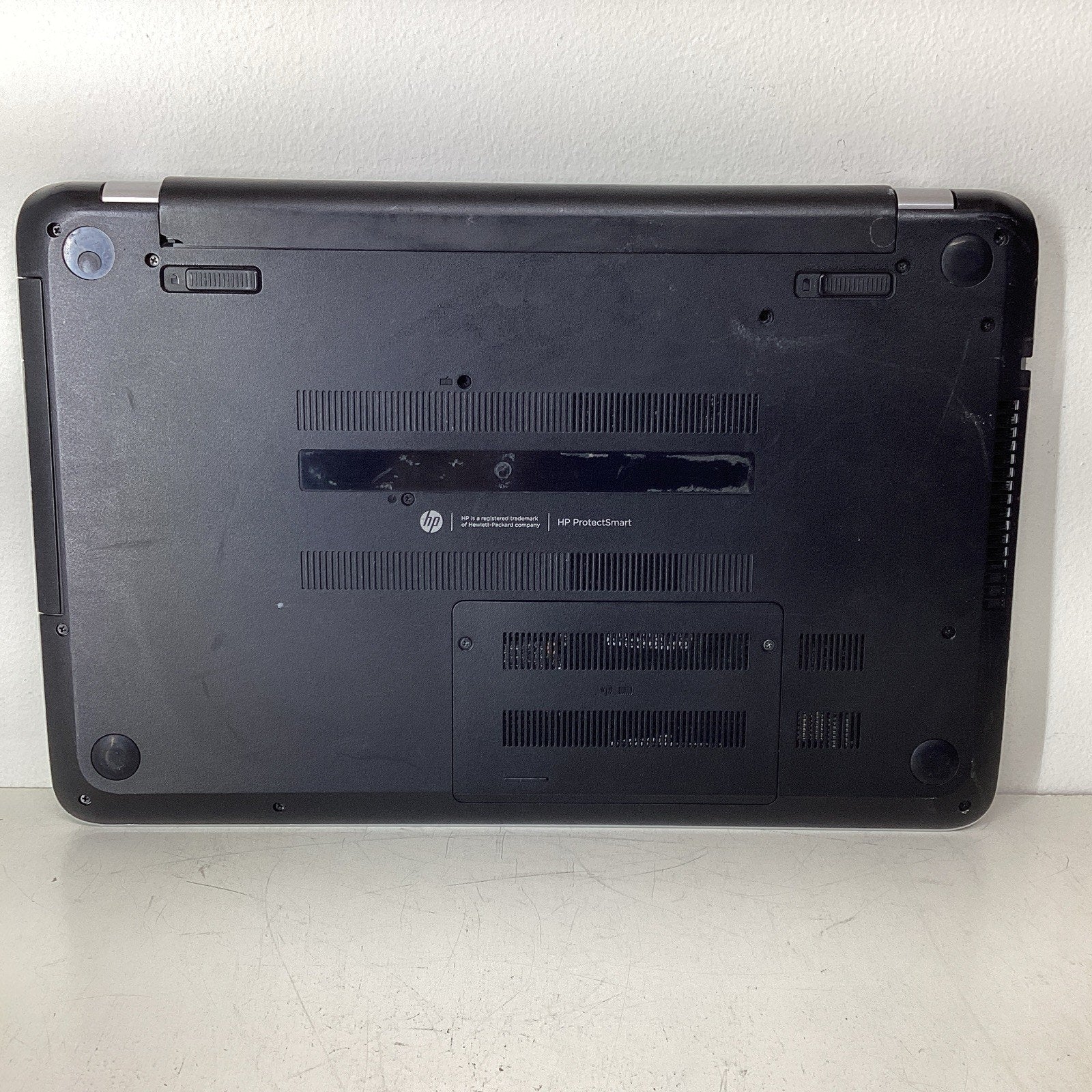 HP Pavilion 15-n210dx 15.6" Laptop AMD A8 8GB RAM No Boot Device - For Parts