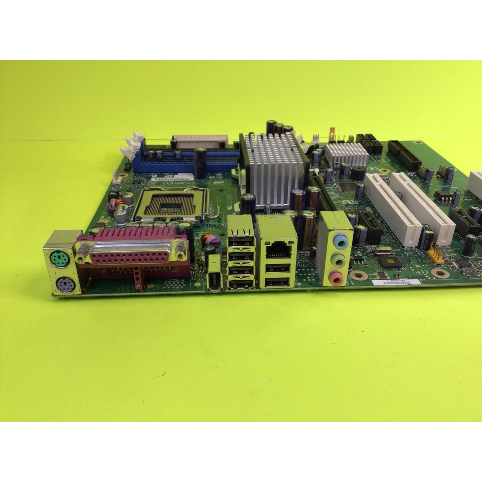 E210882 Motherboard DP965LT AZLT6370029L D41694-205 LGA775