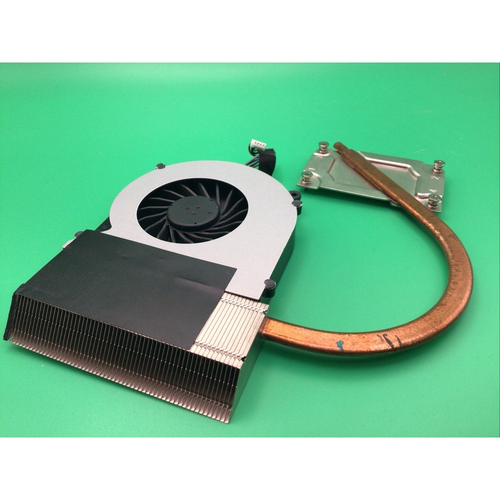 Toshiba Satellite C55Dt-A5106 CPU Heat Sink and Cooling Fan
