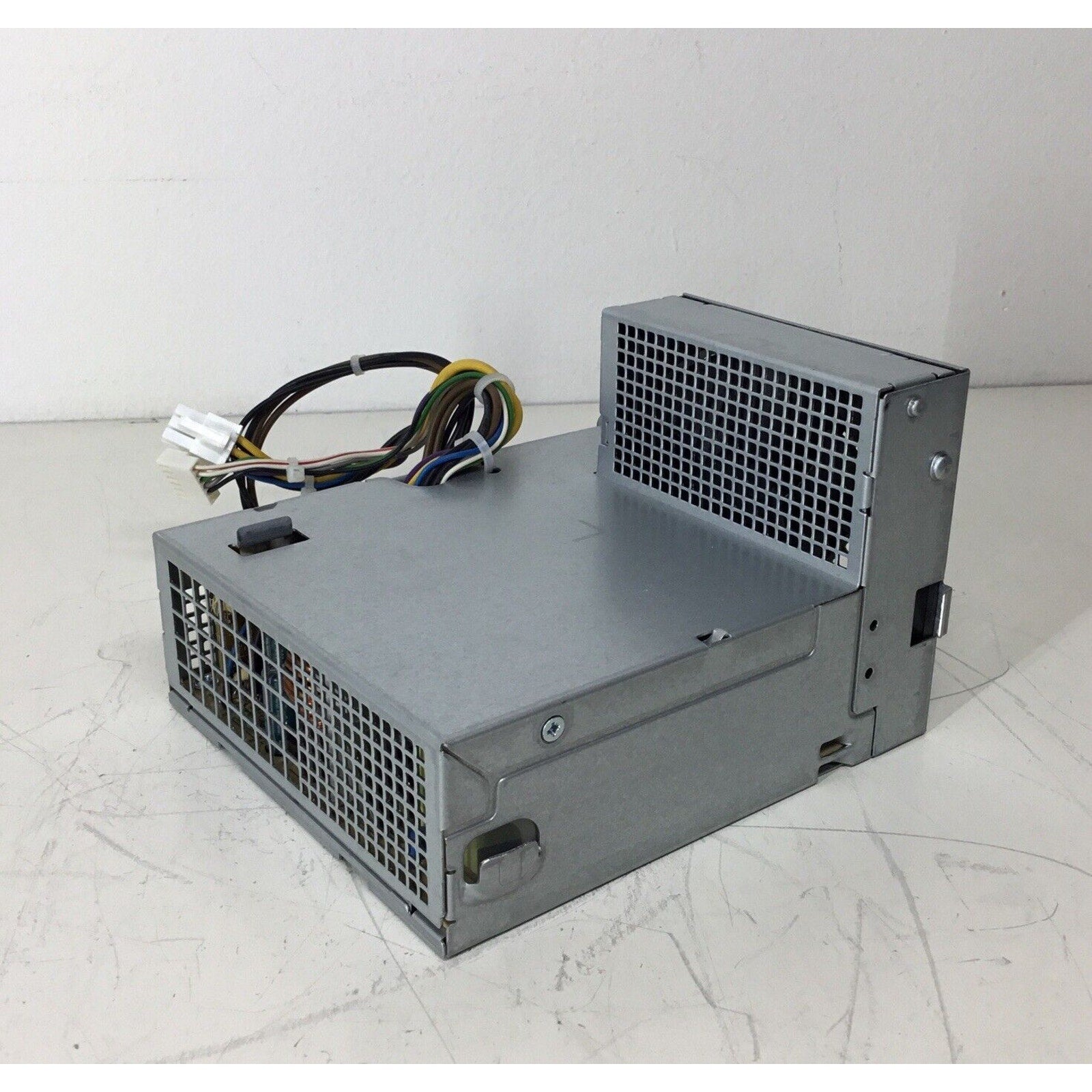 HP Power Supply 503376-001 508152-001 240W PS-4241-9HA