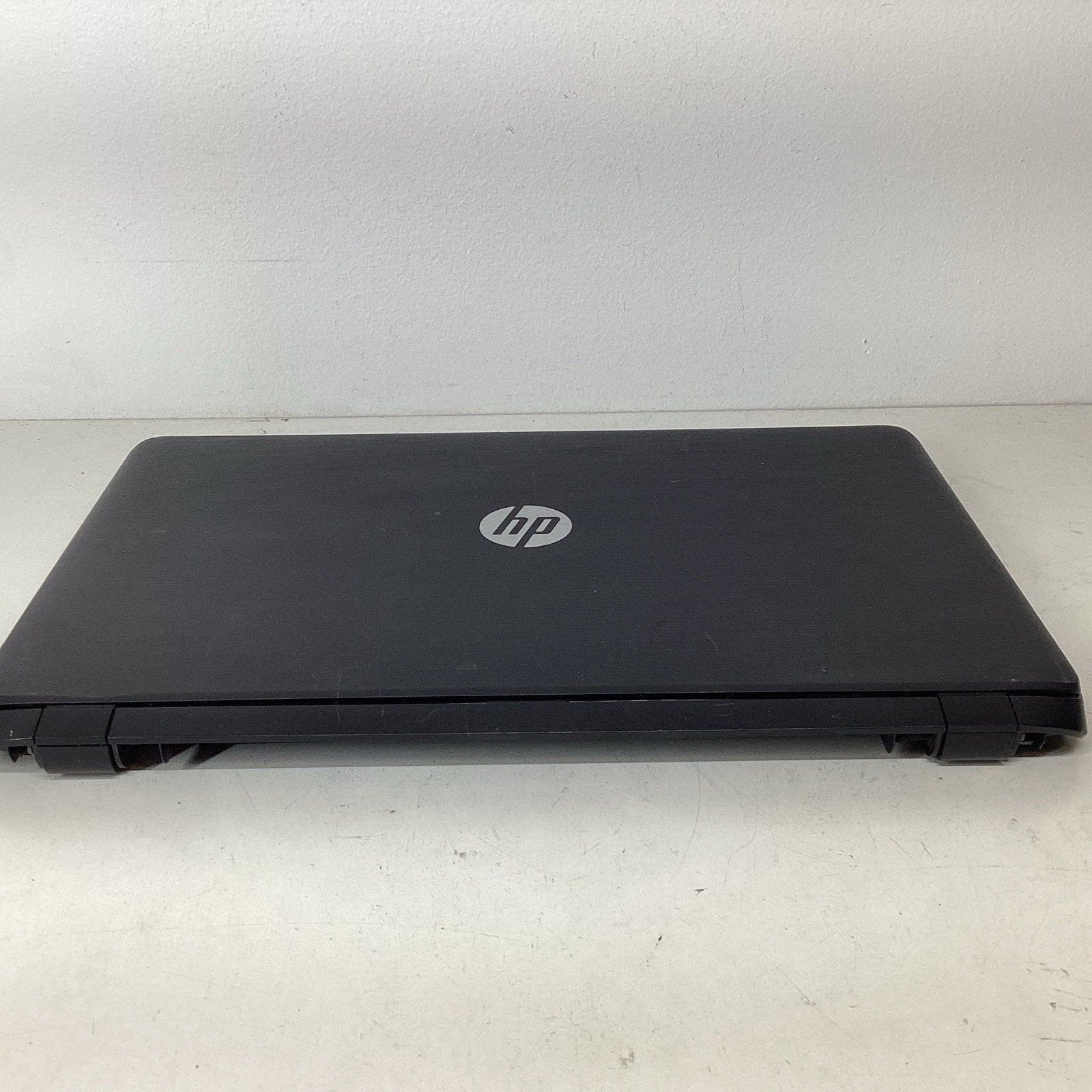 HP Notebook 17-p120wm 17.3" Laptop Intel Core i5 Missing Parts Read - For Parts