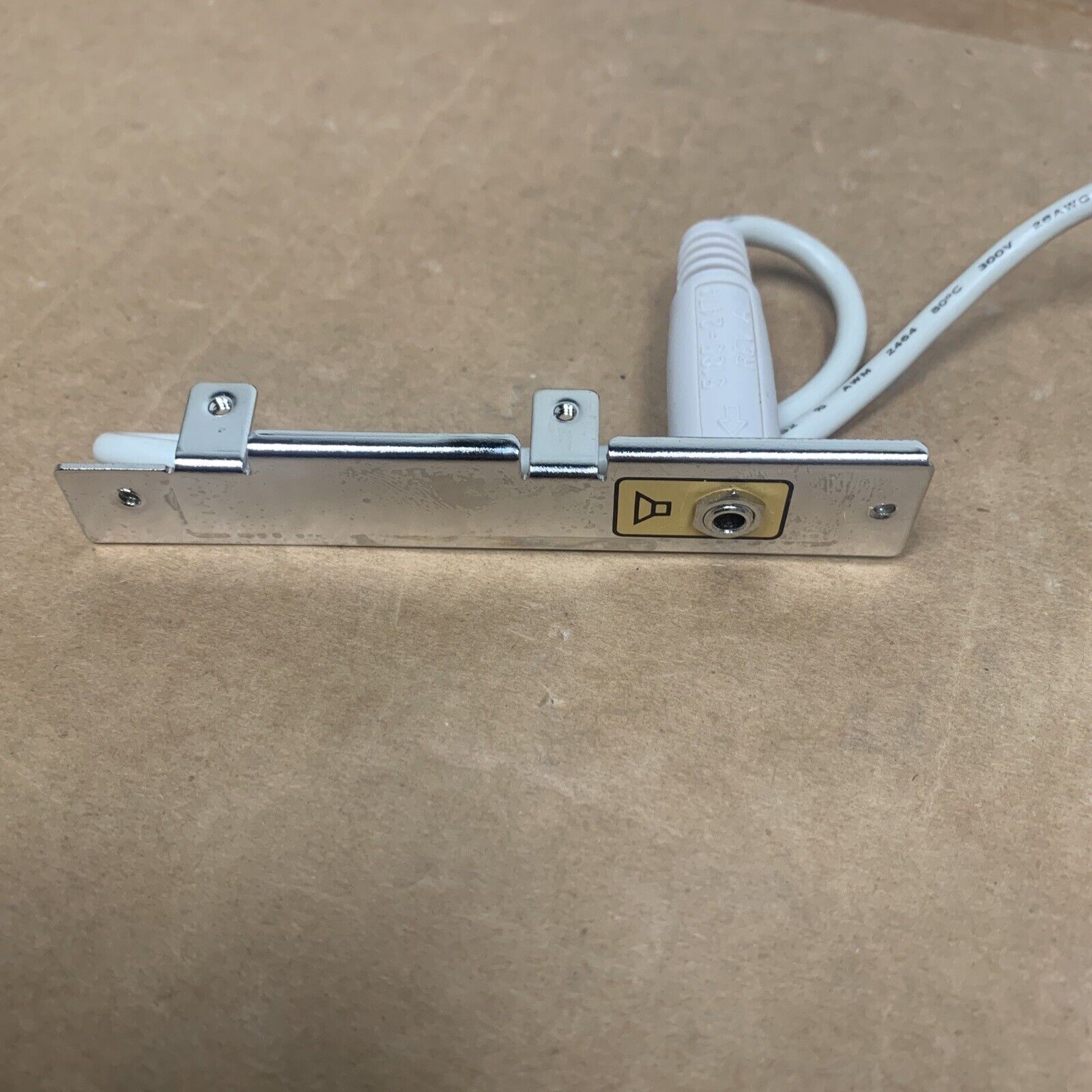 HP Pavilion Speaker Riser Card Part Number 5185-2474 5065-8053 REV A