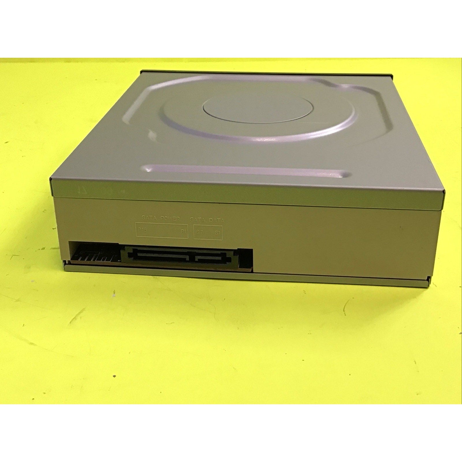 LENOVO 71Y5545 SDX0F17038 5.25 SATA SUPER MULTI DVD WRITER MODEL GHCON M700