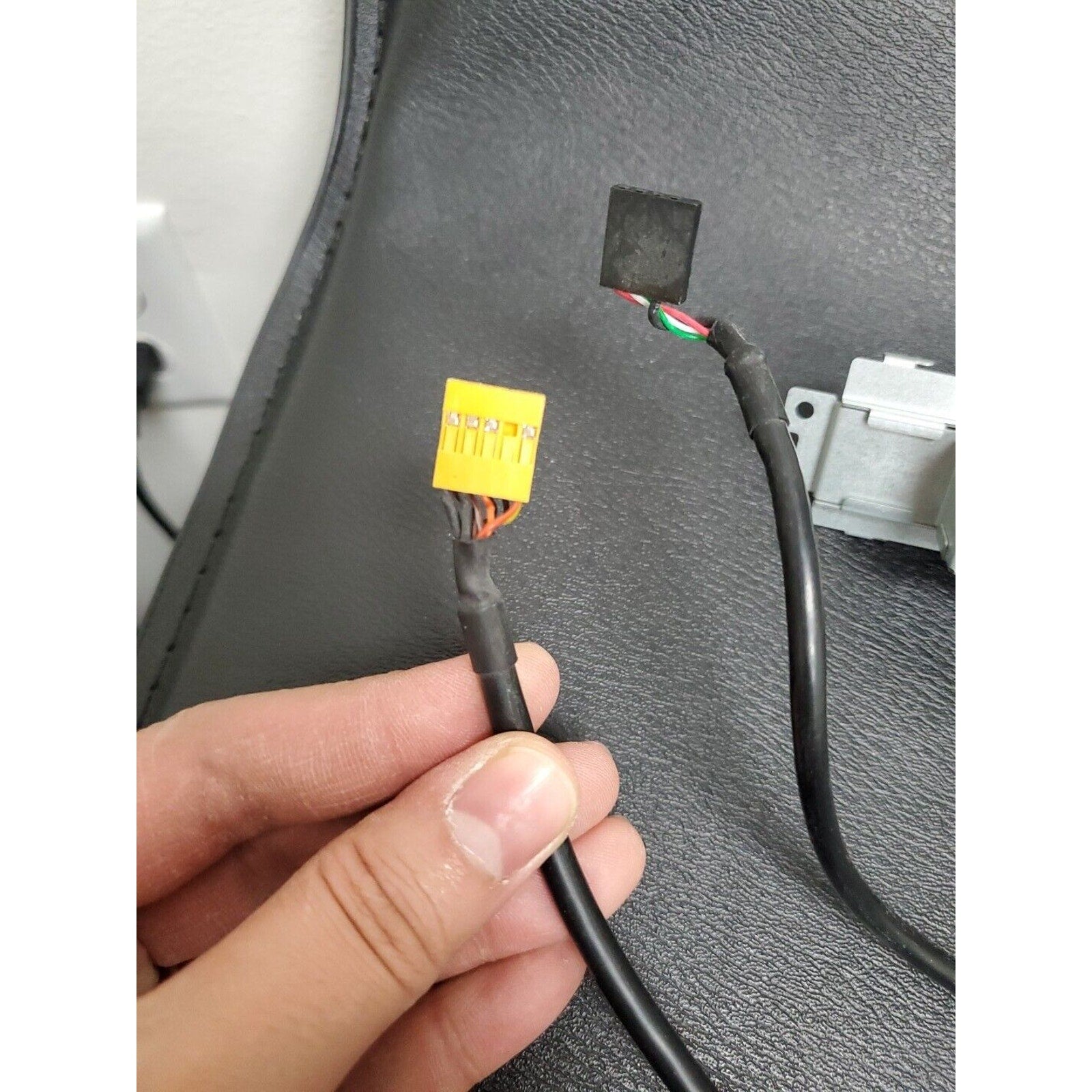 Dell Inspiron 560 I/O USB & Audio Panel Board W Cable GWC09 CN-0GWC09