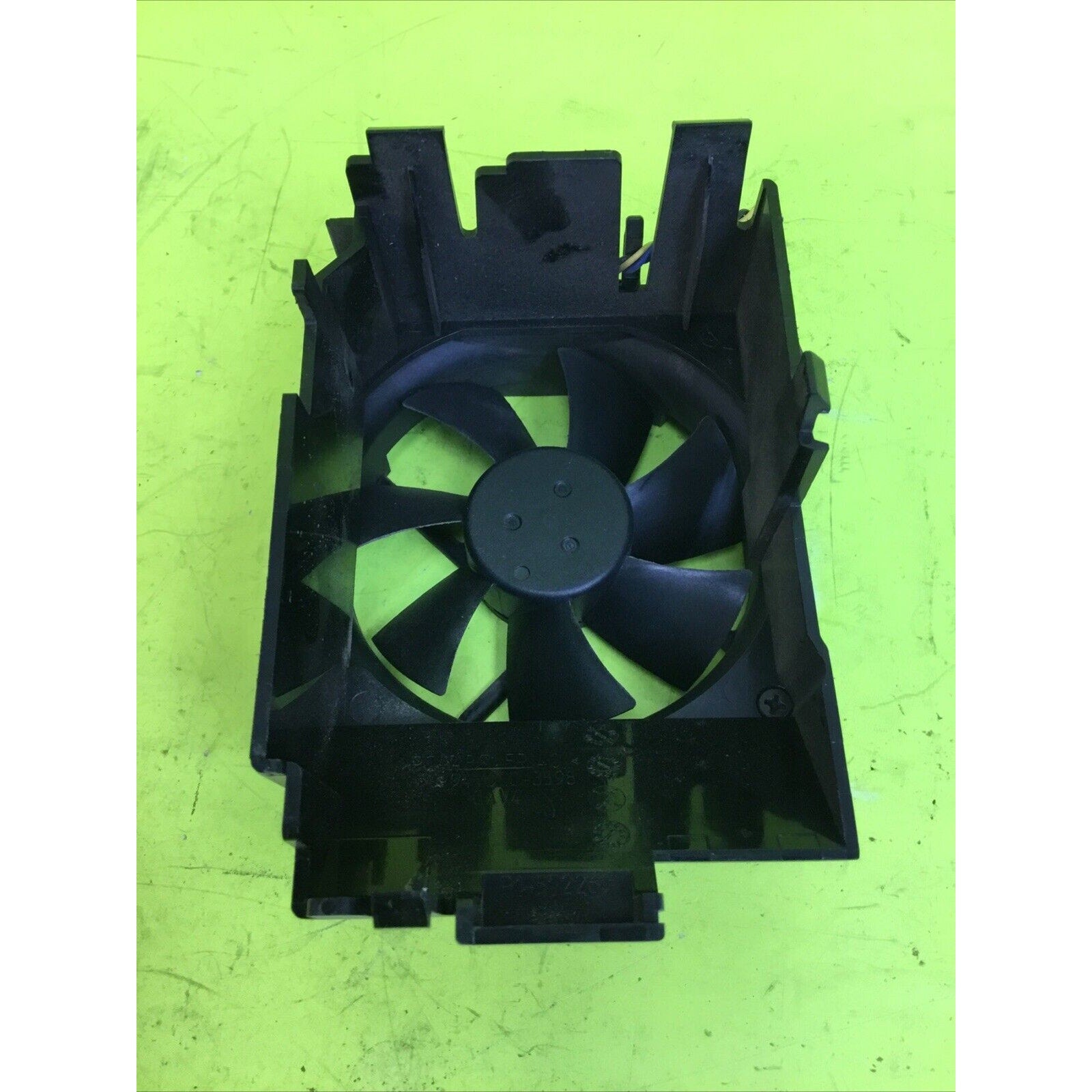 Foxconn PV902512PSPF 92mm x 25mm HP DC5700s DC5850 CPU Fan w/Shroud 4 Pin B130