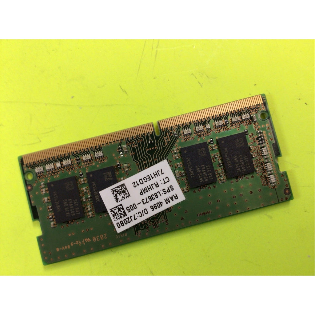 Samsung 8GB DDR4 3200 MHz PC4-25600 SODIMM Laptop Memory RAM (M471A1K43DB1-CWE)