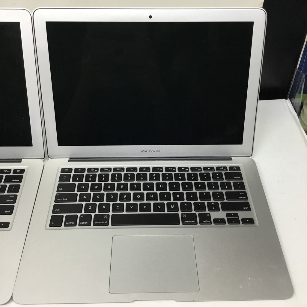 Lot of 2 MacBook Air A1466 Laptops i5 1.4GHz 4GB Ram For Parts READ DESC