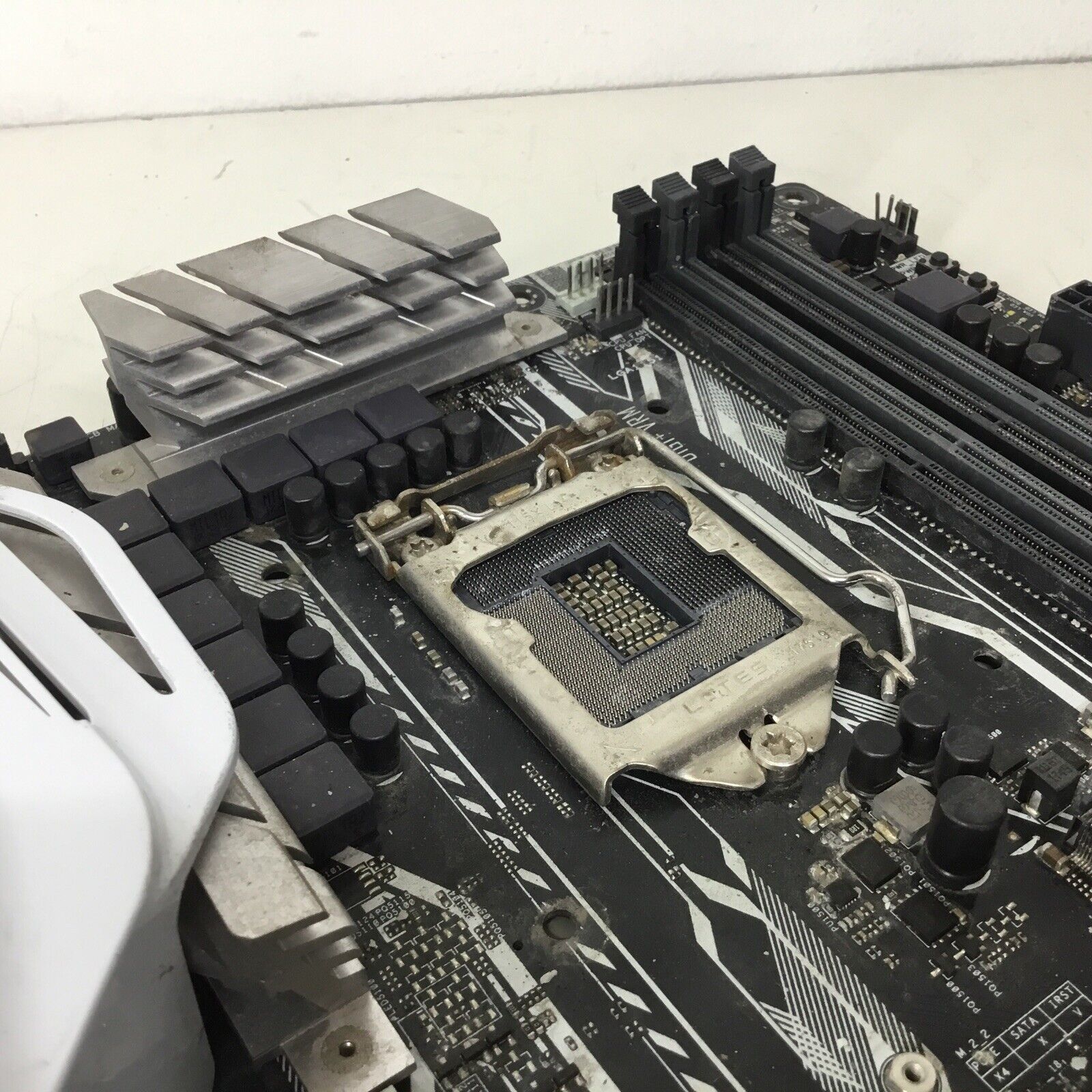 ASUS Prime Z270-A Motherboard LGA 1151 H4 Intel Z270 ATX HDMI DDR4 - For Parts