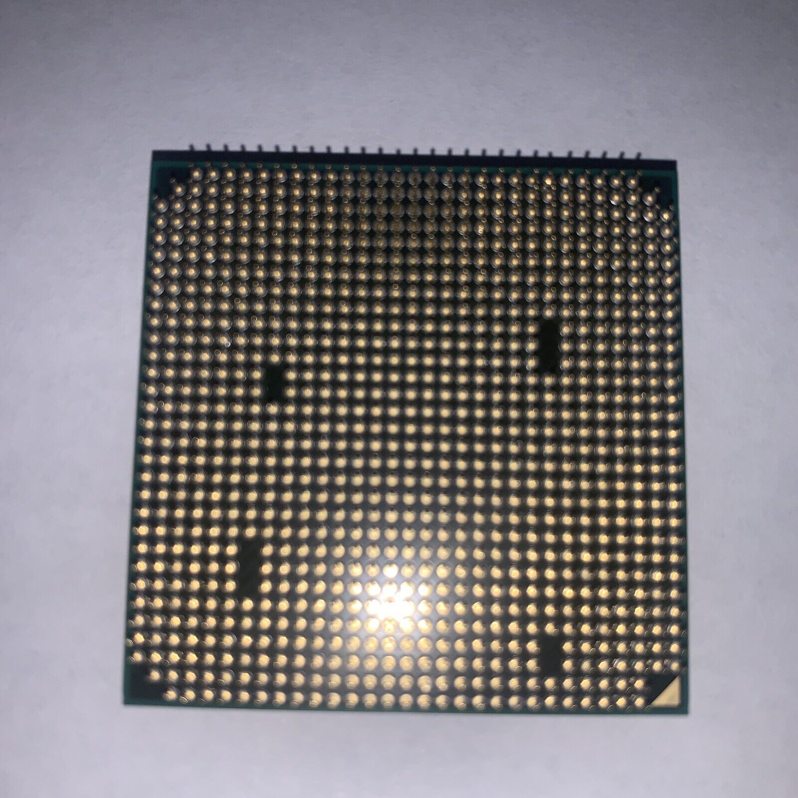 AMD Phenom II X4 830 (HDX830WFK4DGM) CPU Processor 2000 MHz 2.8 GHz Socket AM3