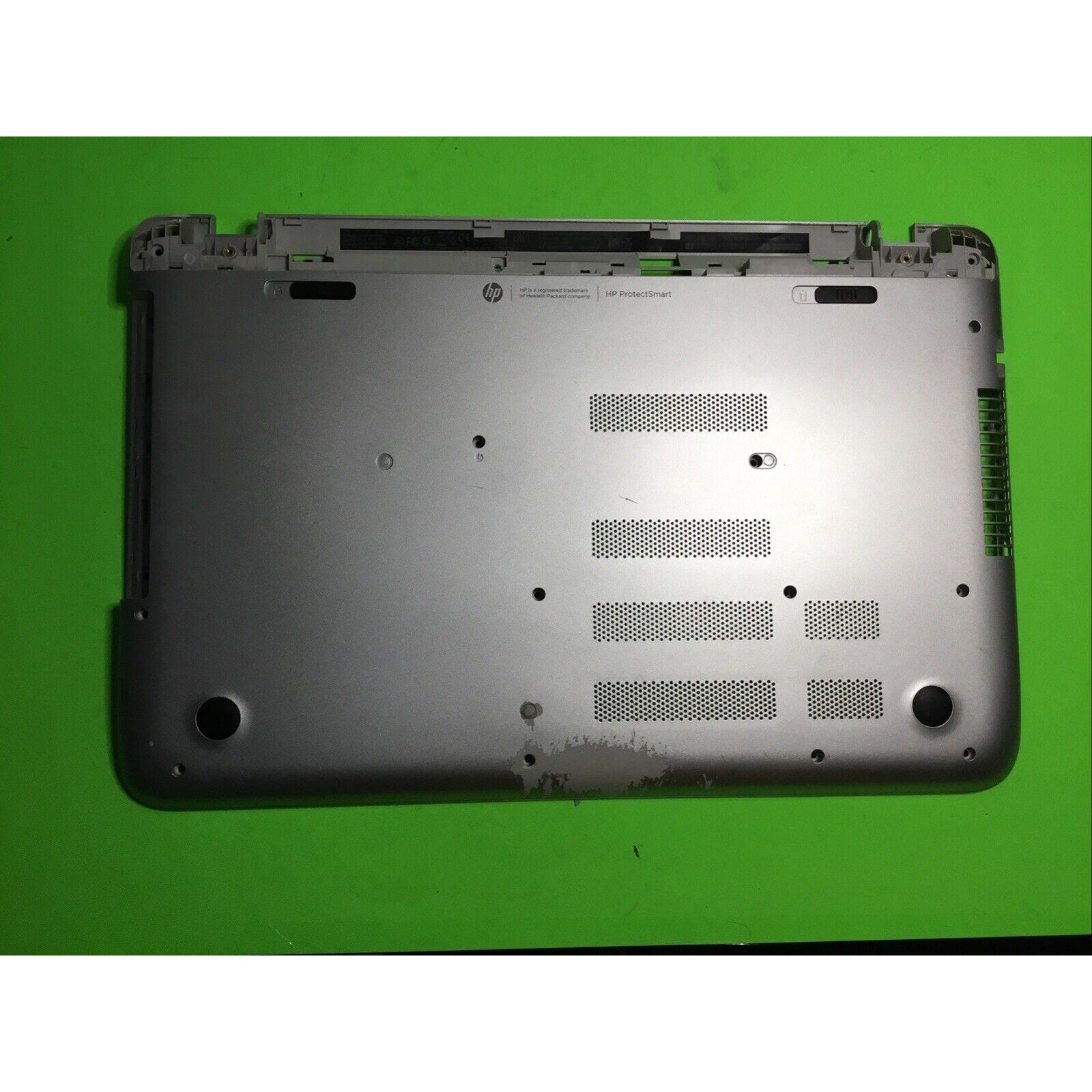 HP Pavilion 15-P100DX Bottom Cover with Left and RIght Corner Cover Caps