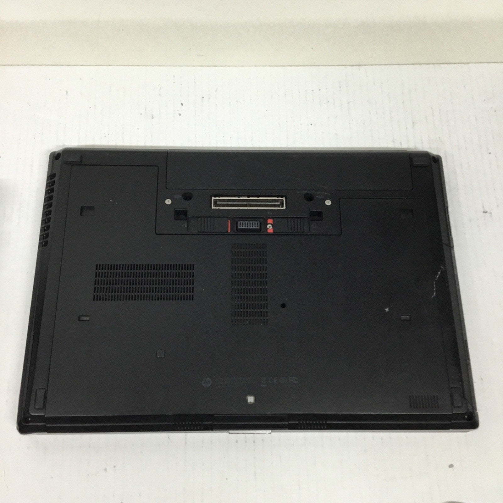 HP EliteBook 8470p Vintage Laptop Computer For Parts Repair