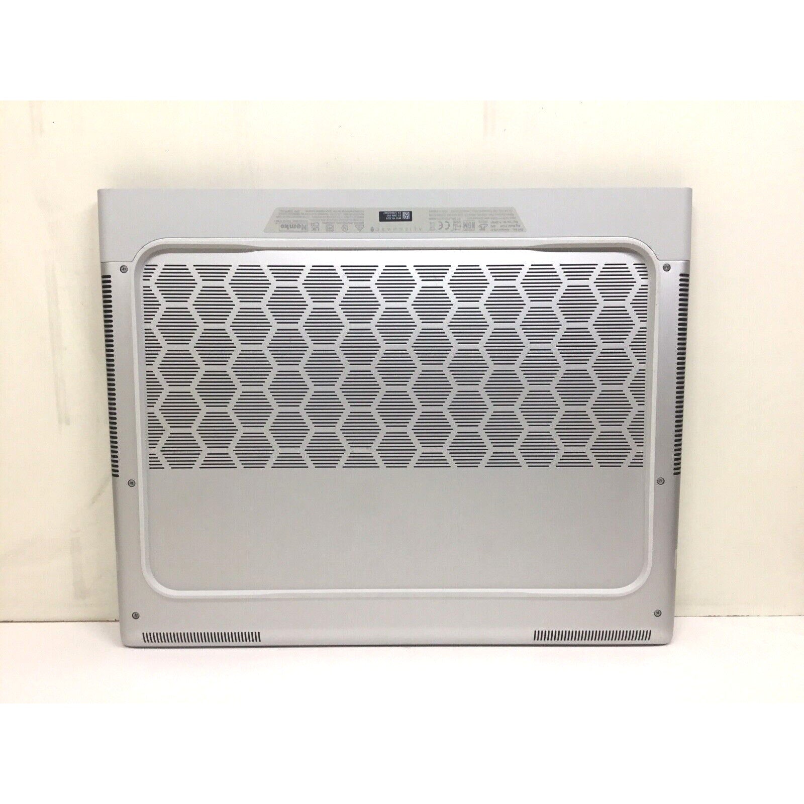 Alienware X16 R1 16" Gaming Laptop I9-13900HK GeForce RTX 4080 32GB RAM 1TB SSD