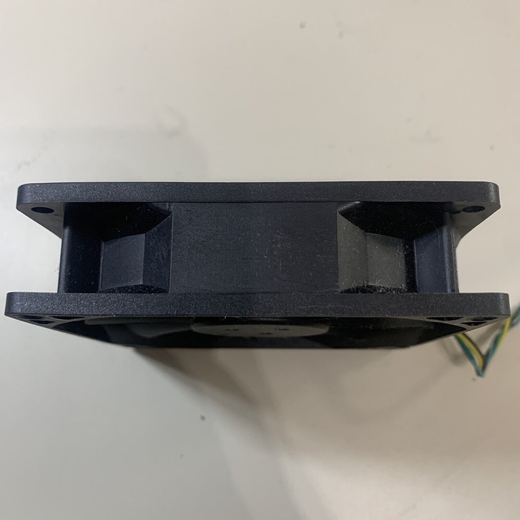 1pcs Foxconn PVA092G12H DC12V 0.40A 9025 PWM large air volume fan 4pin