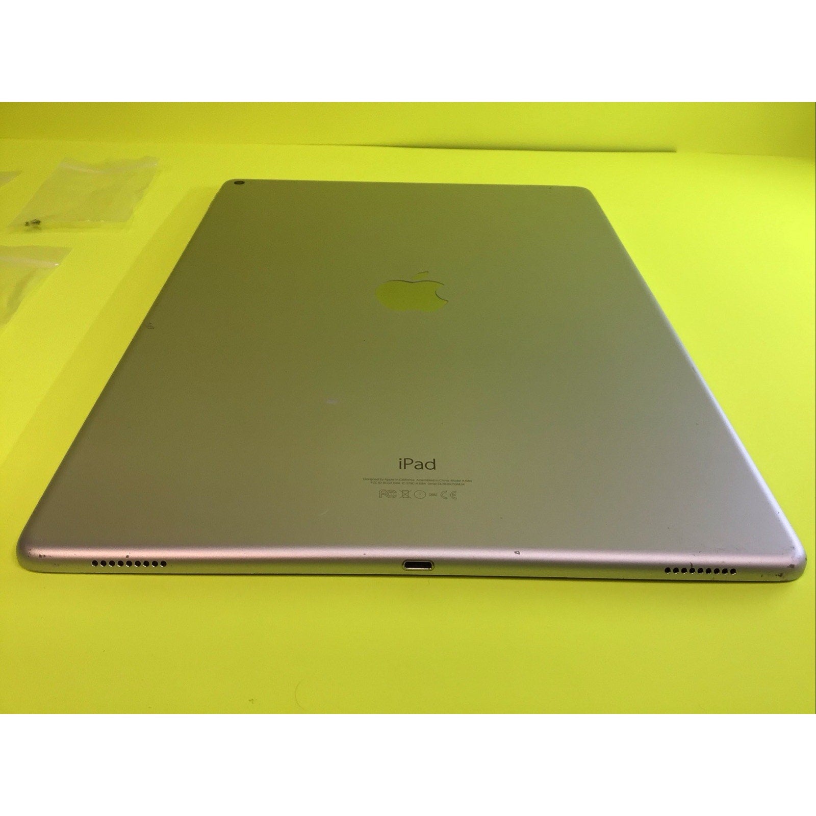 Apple iPad Pro 12.9 A1584 Silver Housing and Screw/Shield Set