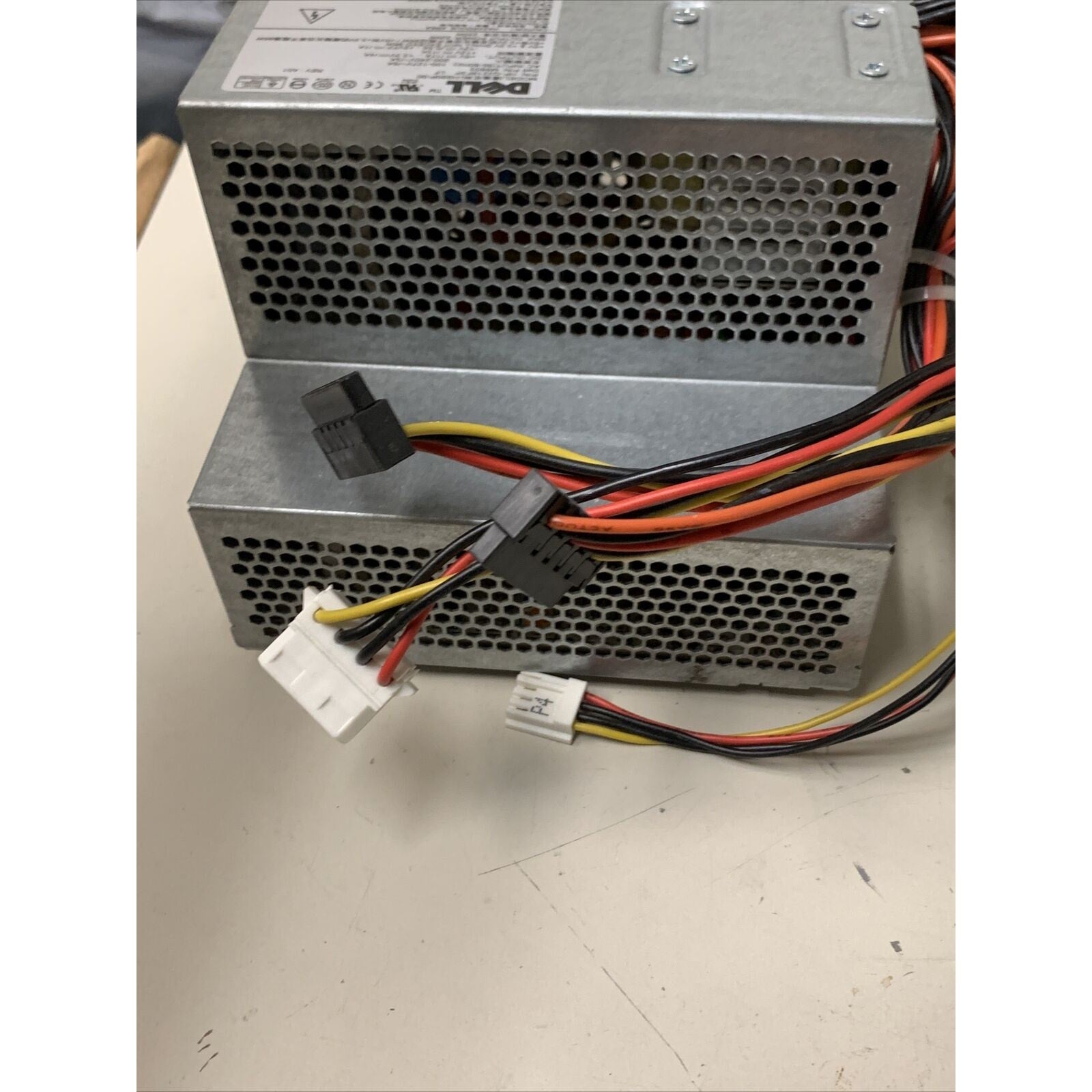 M8803 Dell OptiPlex GX520 220W Desktop Power Supply PSU