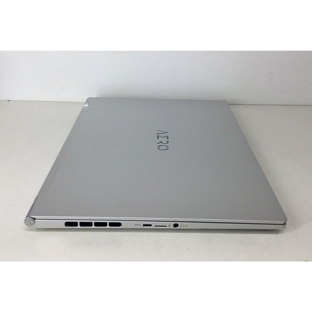 Gigabyte AERO 16 OLED Gaming Laptop i9-13900H 32GB RAM 1TB SSD RTX 4070