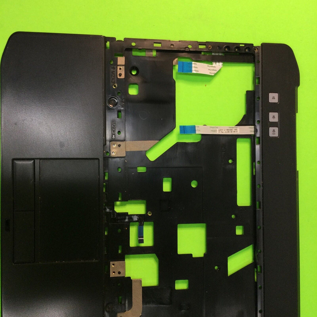 GENUINE DELL TOP COVER PALMREST LATITUDE E5530