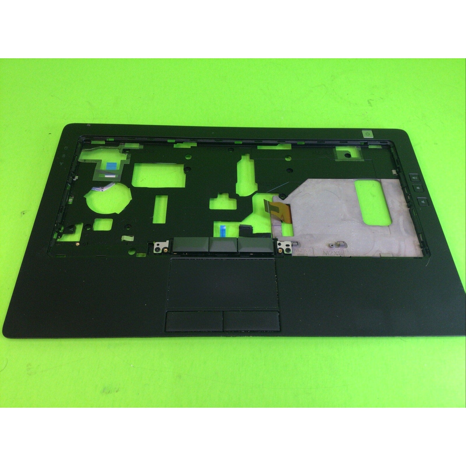 Dell Latitude E6320 Palmrest Touchpad Assembly 0P7GPY P7GPY