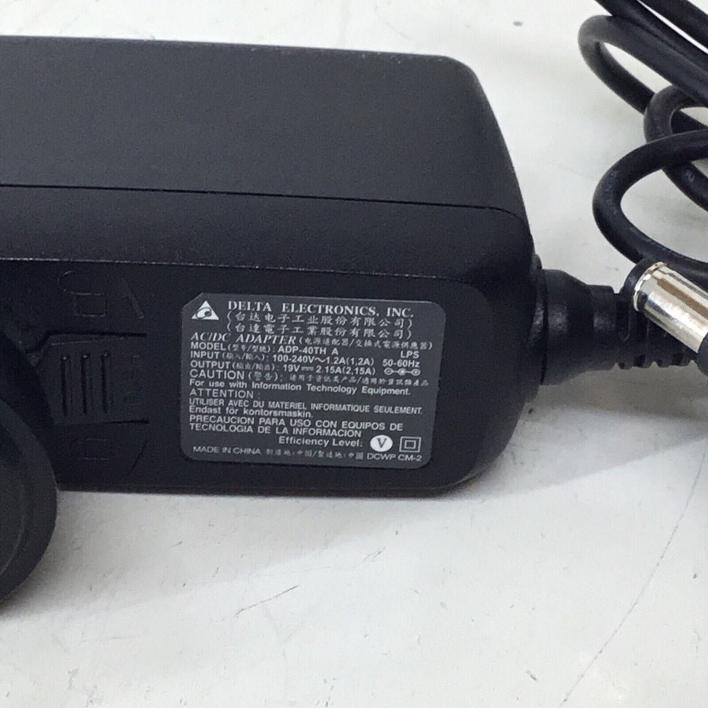 Genuine Delta ADP-40TH A AC Adapter 19V 2.15A Power Supply 410 OEM