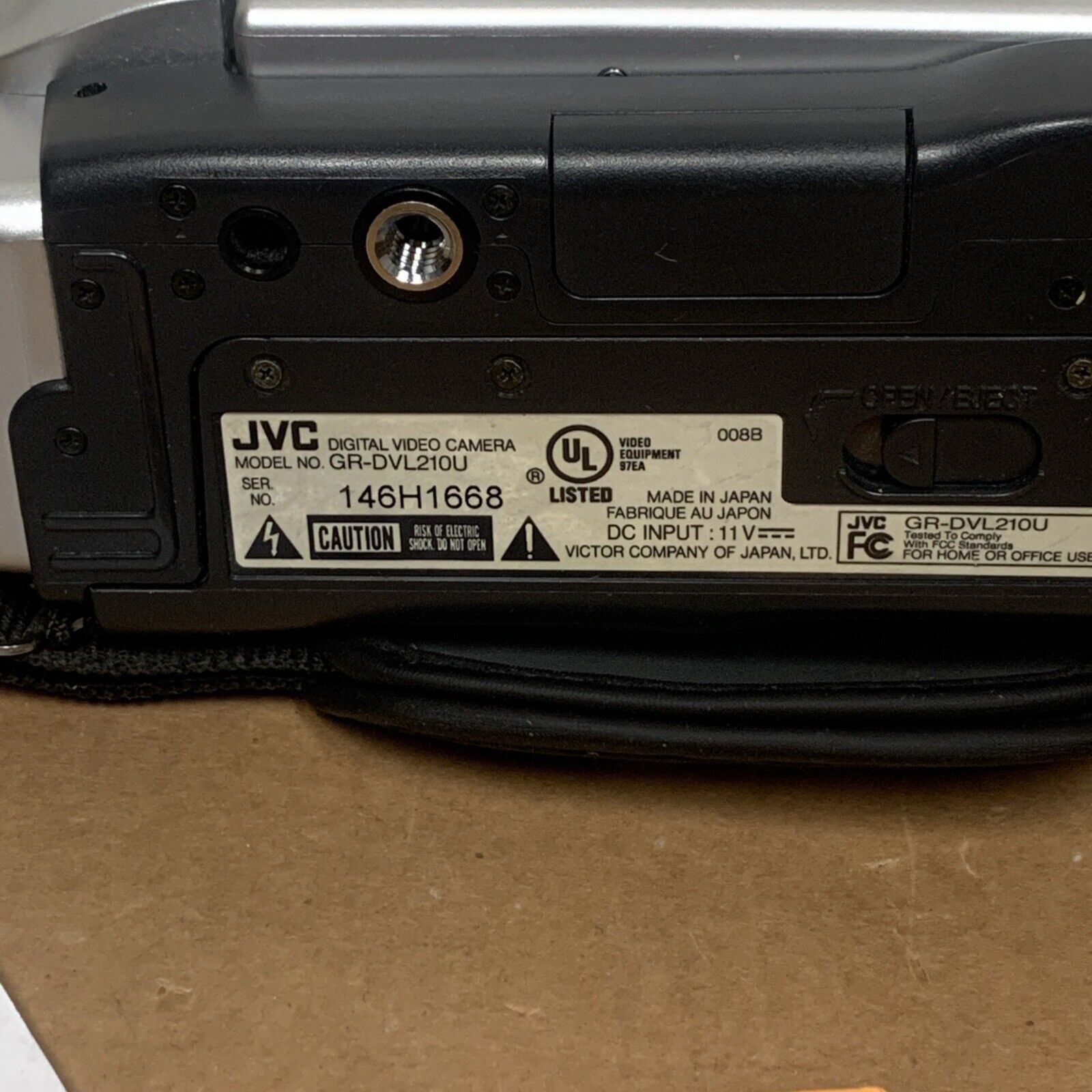 JVC GR-DVL210U Mini DV Digital Video Camera - As-Is/Unknown - No Power Cable