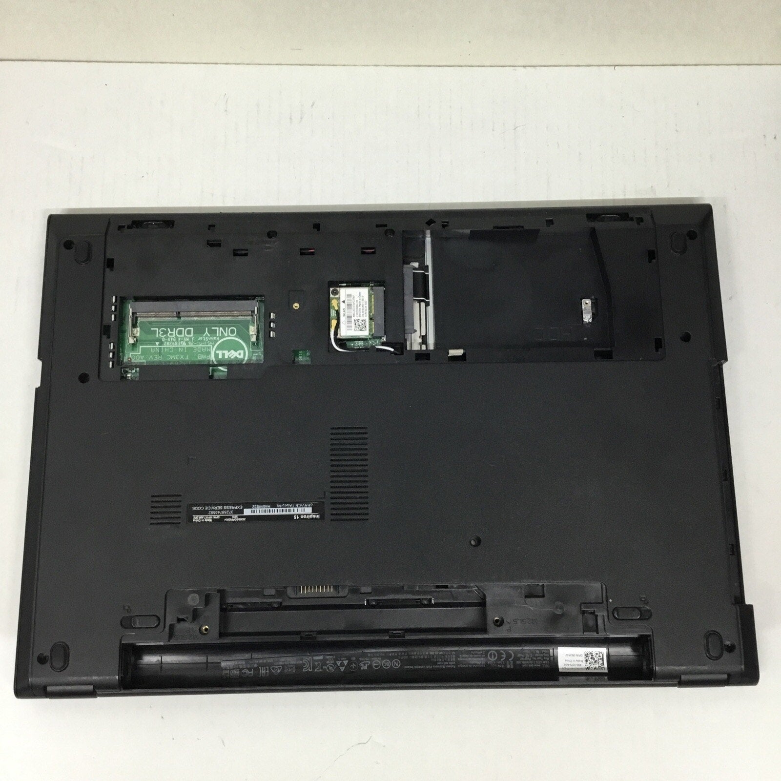 Dell Inspiron 15 3878 For Parts Read Desc UNKNOWN SPECS
