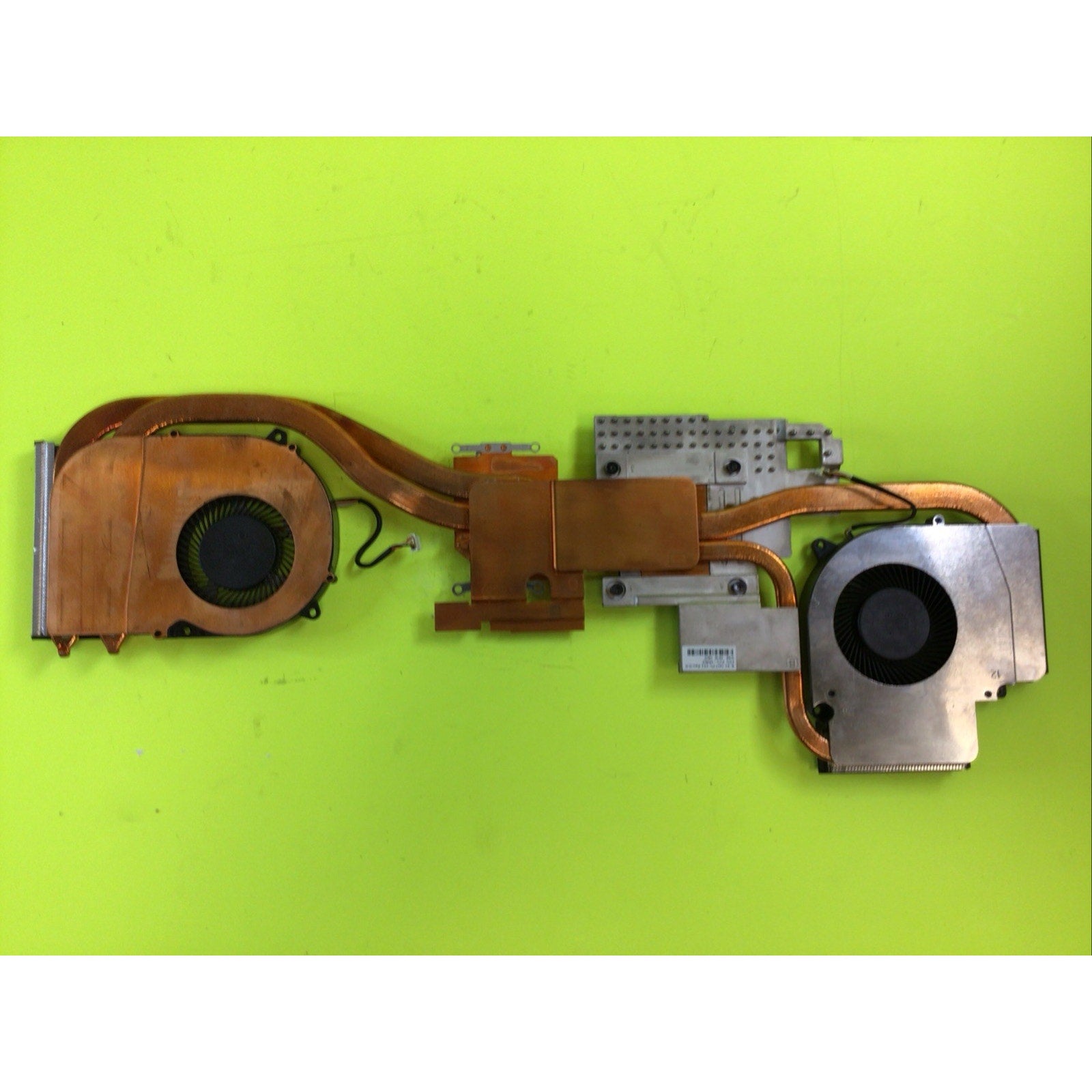 GIGABYTE G5 KC CPU and GPU Cooling Fan and Heatsink 6-31-NH55N-101