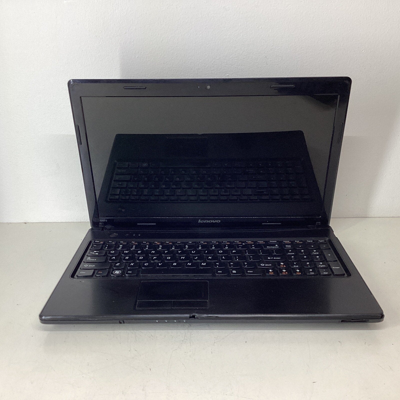 Lenovo G575 Laptop Model 4383 4GB RAM 320GB HDD - For Parts
