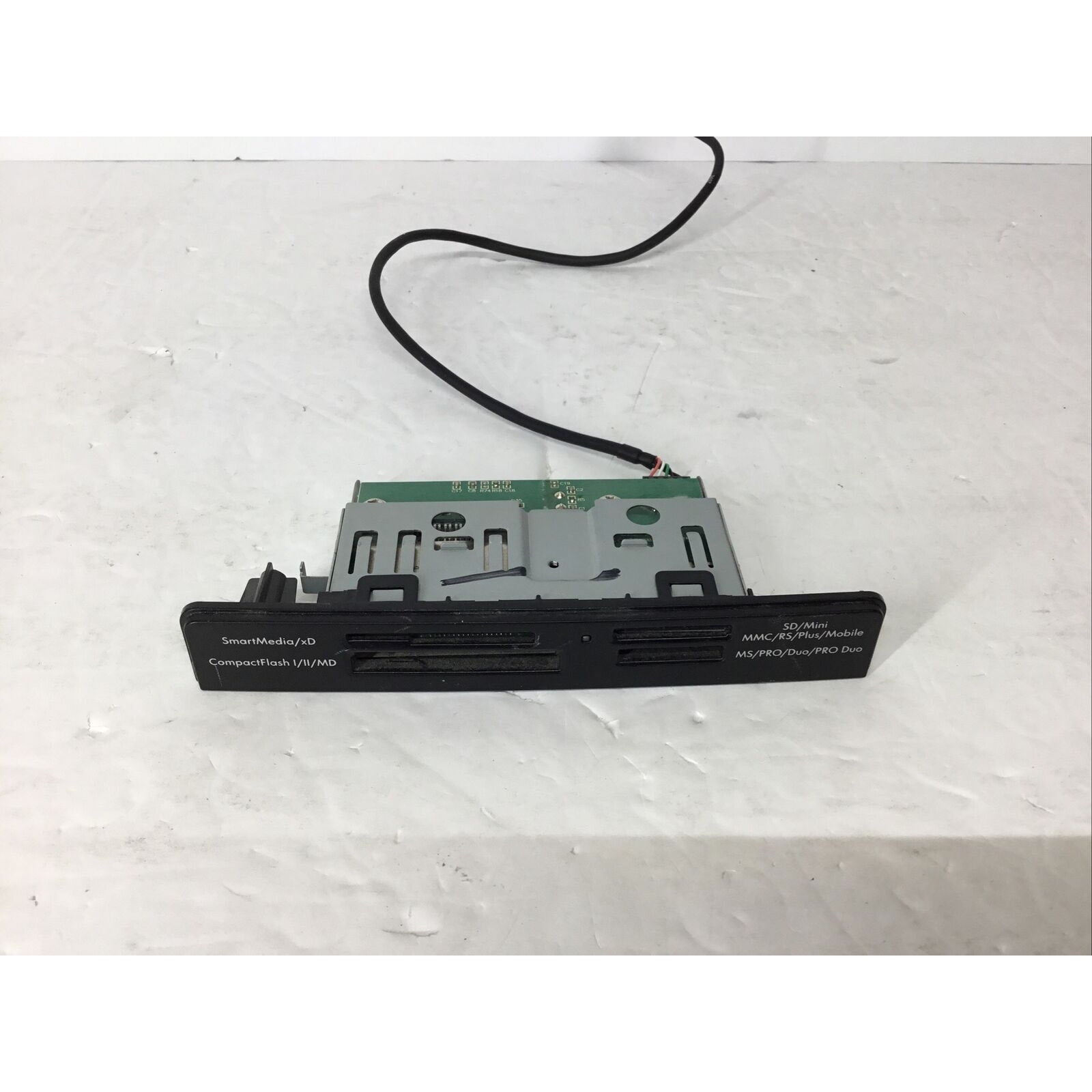 Genuine HP Pavilion Desktop Media Card Reader with Cable 5070-2566