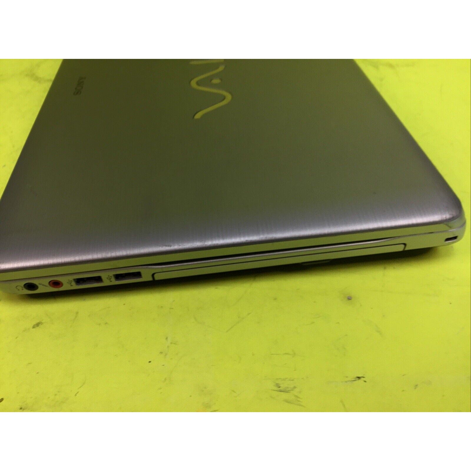 Sony Vaio PCG-7184L FOR PARTS or REPAIR