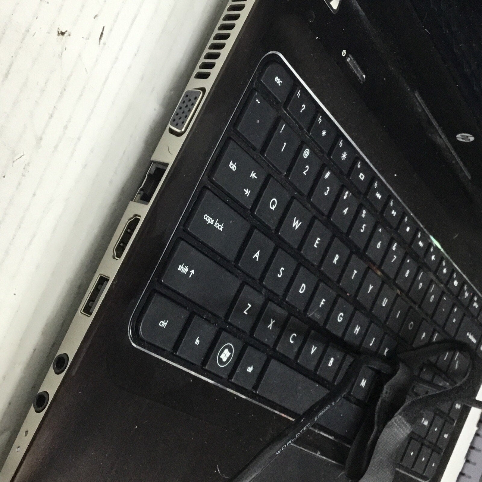 For Parts HP Pavilion dm4 Intel Core i3-2310M 2.1GHz No Adapter No HDD Bad Batt