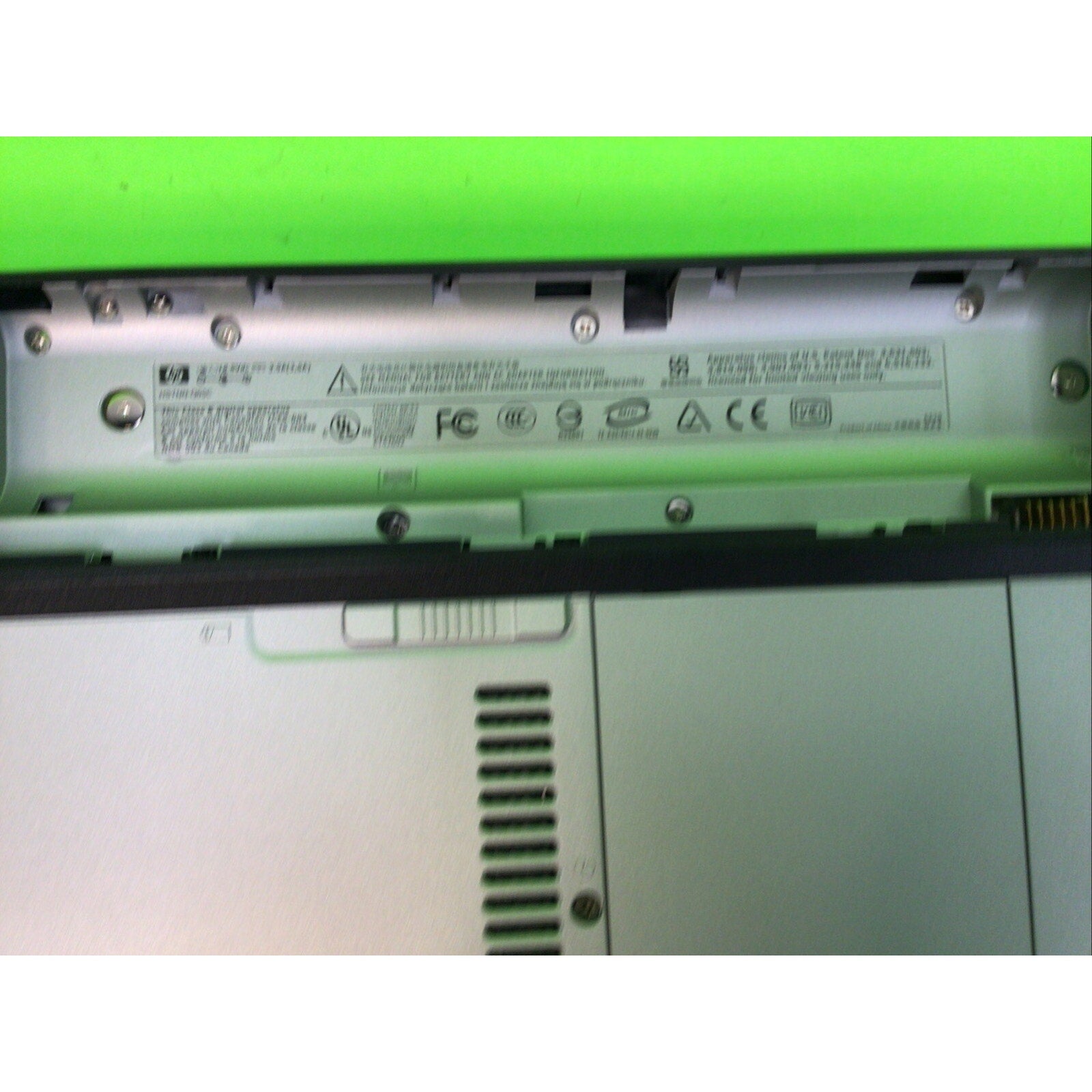 HP Pavilion dv1000 dv1738od Intel Centrino T1350 512MB RAM NO HDD NO BATTERY