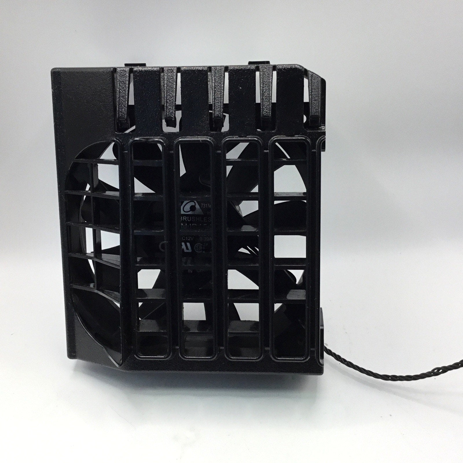 HP Z640 Front Case Fan with shroud 644319-002 644318-001 825004-001