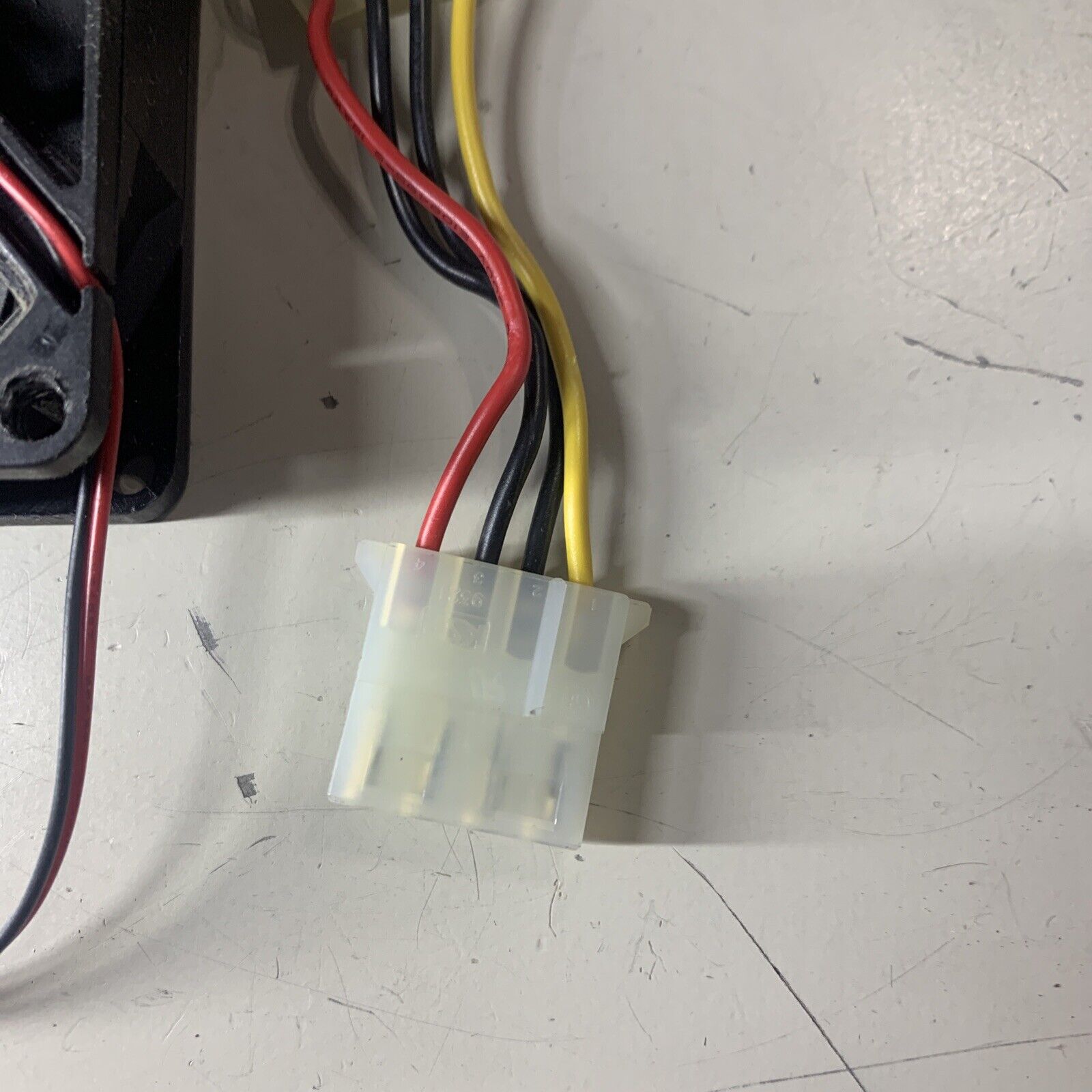 80x80x25mm Sleeve Bearing Cooling Case Fan KC8025M w/ 4 Pin Molex Connector