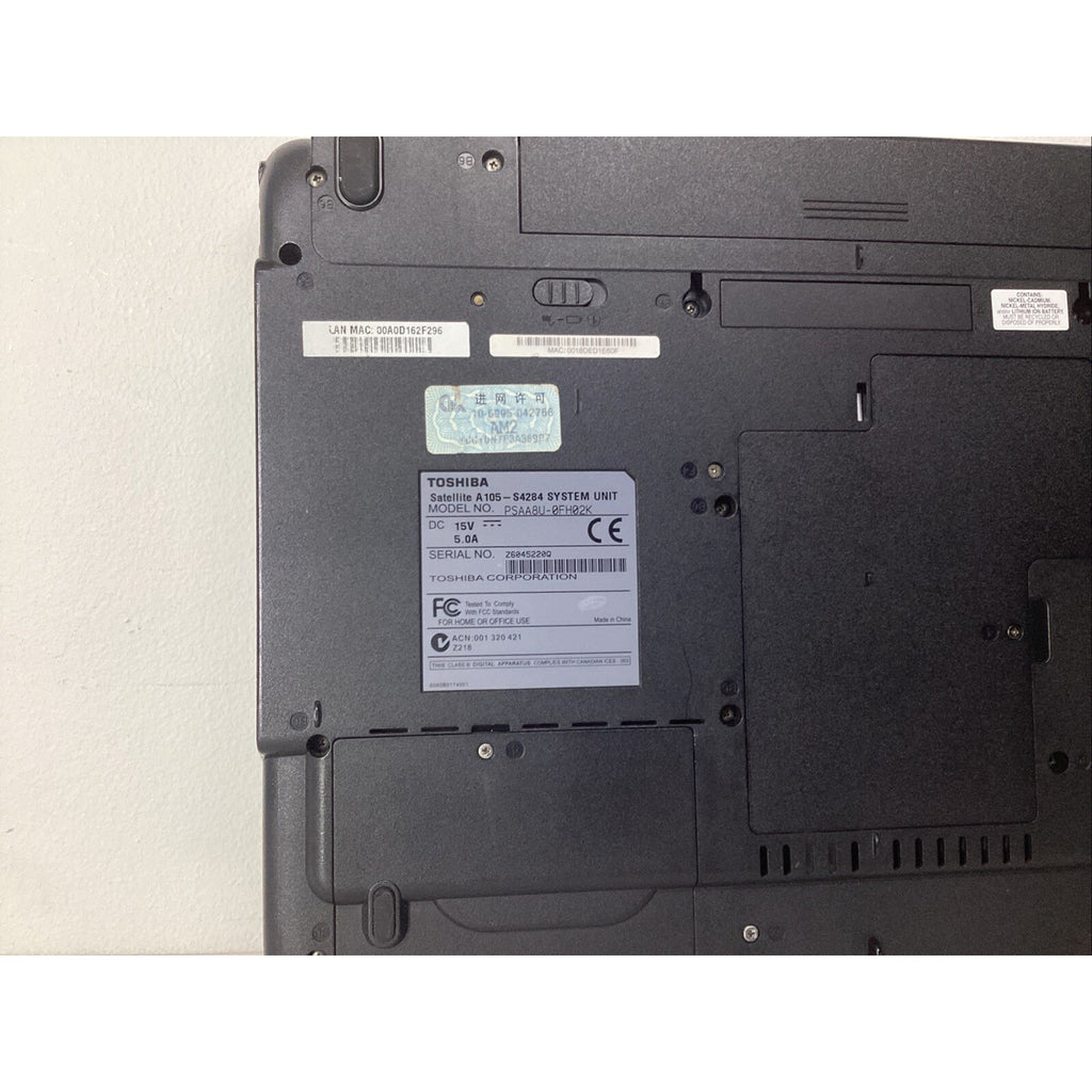 Toshiba Satellite A105-S4284 Laptop No RAM/HDD - For Parts