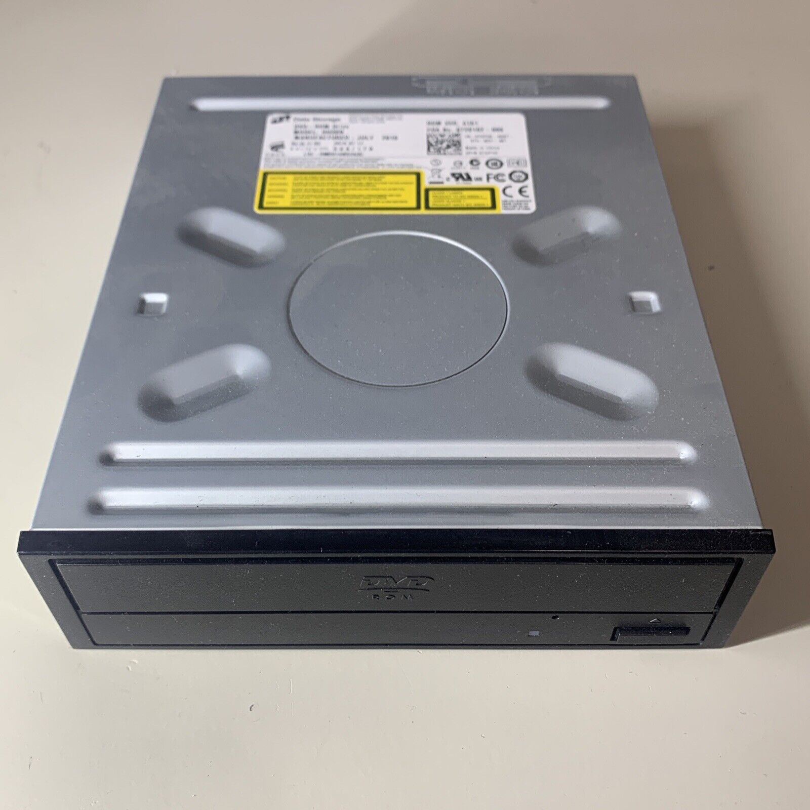 Dell / HL Data DH30N 16x DVD-ROM SATA Drive 07GPH0