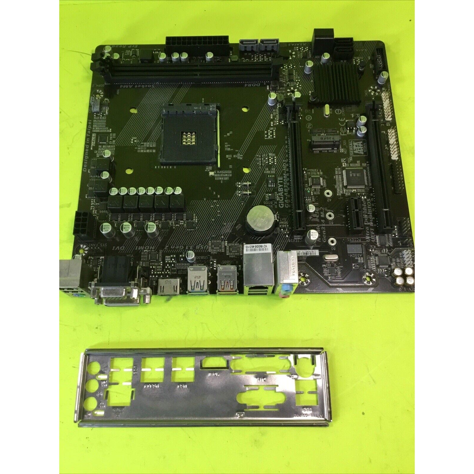 FOR GIGABYTE GA-AB350M-HD3 AMD AM4 B350 M-ATX w/I/O Shield